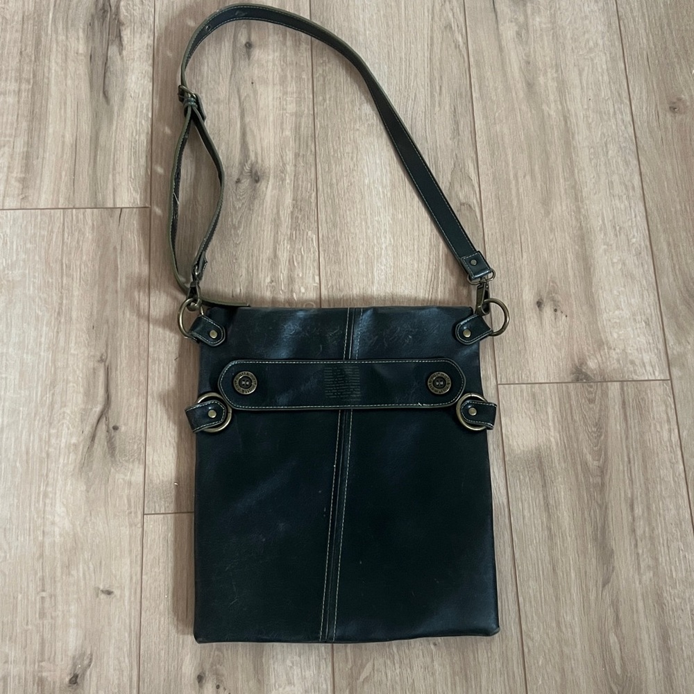 Vintage Matt & Nat Black Vegan Leather Bag - Picture 4 of 11
